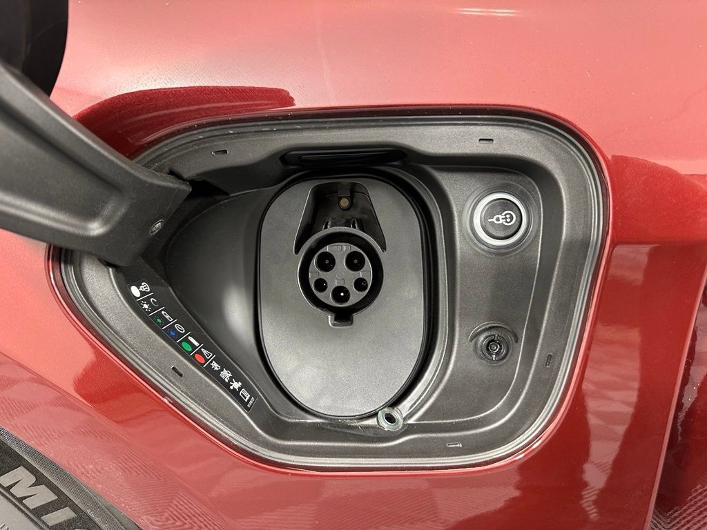 Certified 2021 Porsche Taycan RWD image 45