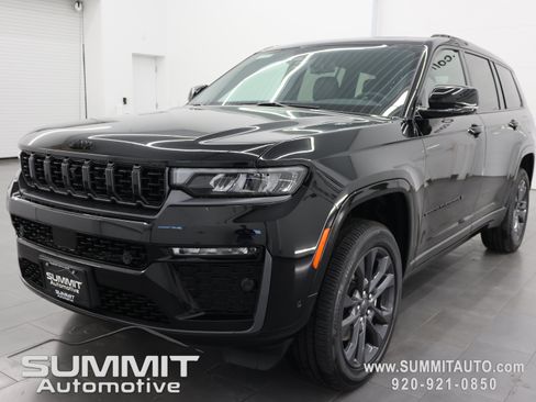 New 2026 Jeep Grand Cherokee L Limited AWD/4WD image 7