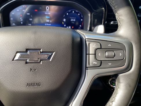 Used 2024 Chevrolet Silverado 1500 LT Trail Boss w/ LT Trail Boss Premium Package AWD/4WD image 21