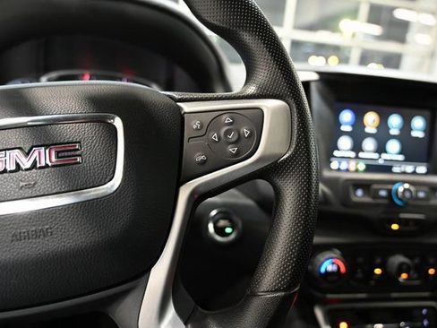 Used 2022 GMC Terrain SLE w/ Driver Convenience Package image 23