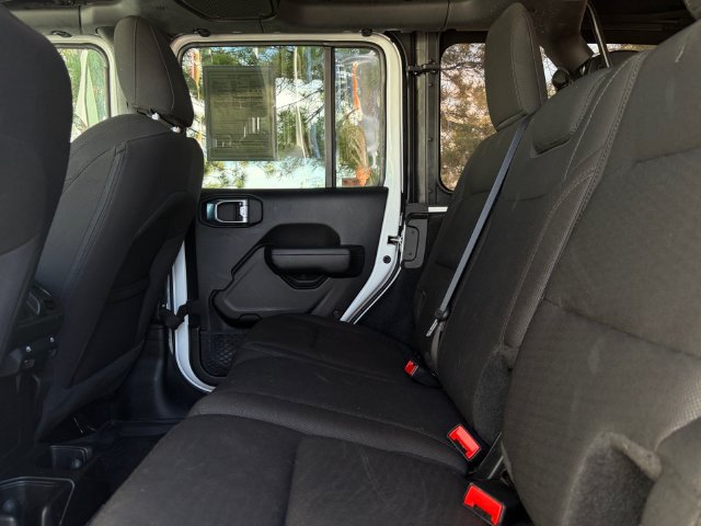 Used 2023 Jeep Wrangler Unlimited Sport AWD/4WD image 17