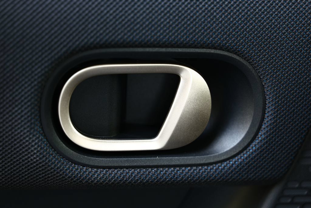 New 2026 MINI Cooper 2-Door Hardtop FWD image 16