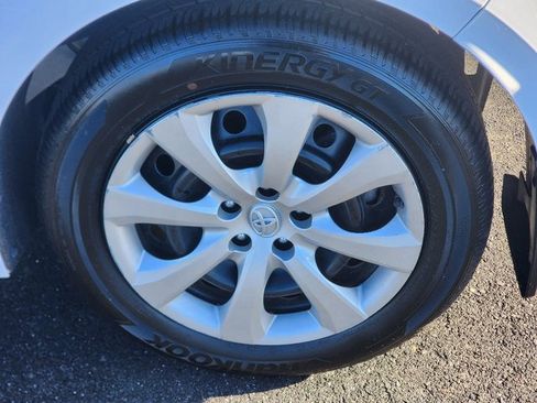 Used 2023 Toyota Corolla LE image 15