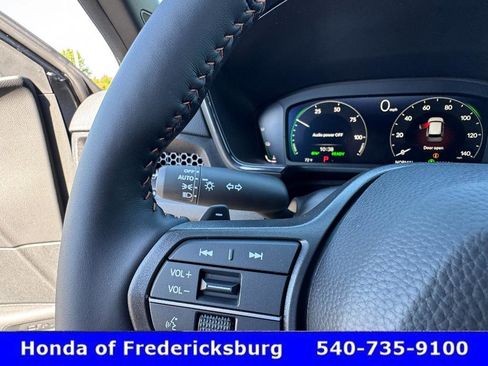 Certified 2026 Honda CR-V TrailSport image 18