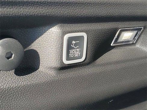 New 2026 Jeep Grand Cherokee L Limited AWD/4WD image 8