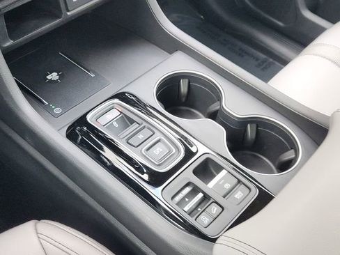 Used 2025 Honda Pilot EX-L image 15