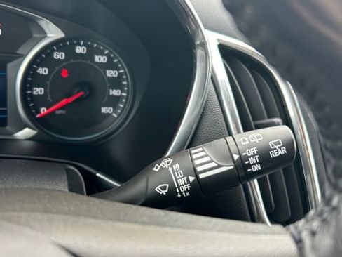 Certified 2019 Chevrolet Equinox LT image 25