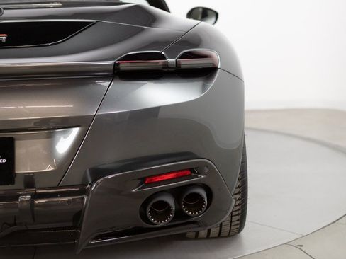 Used 2024 Ferrari Roma Spider image 37