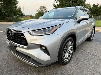 Used 2021 Toyota Highlander Platinum