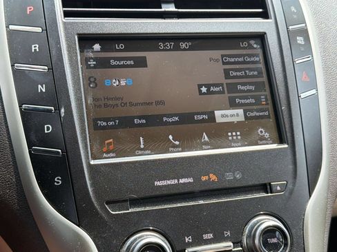 Used 2019 Lincoln MKC Select w/ Select Plus Package FWD image 20
