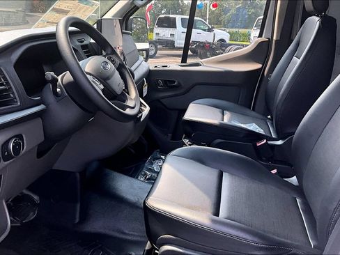 New 2026 Ford Transit 350 148 Medium Roof RWD image 9