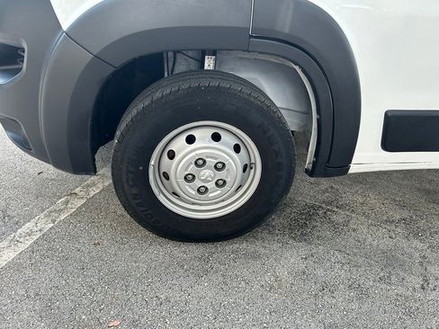 Used 2023 RAM ProMaster 2500 FWD image 21