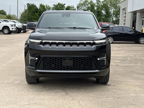 New 2026 Jeep Grand Wagoneer L Summit AWD/4WD image 13
