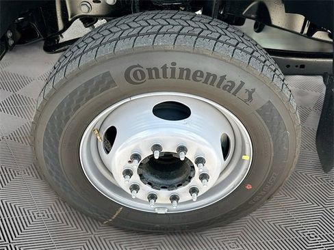 New 2025 Ford F550 2WD Crew Cab Super Duty image 19