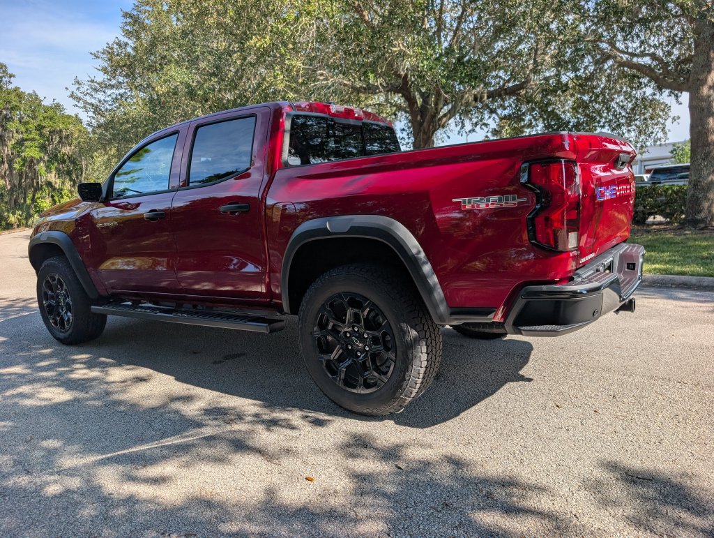 New 2026 Chevrolet Colorado Trail Boss AWD/4WD image 6