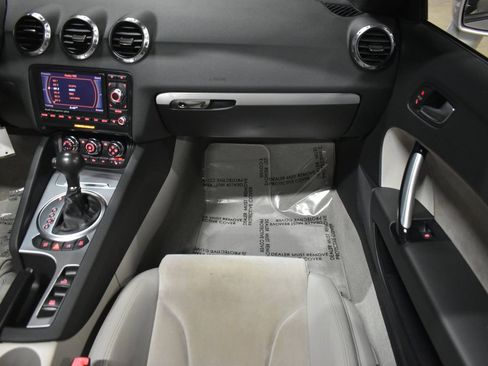 Used 2008 Audi TT 2.0T w/ Premium Pkg image 19
