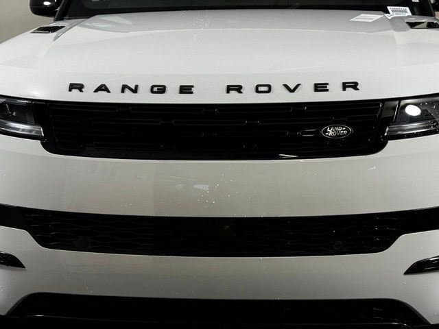 New 2026 Land Rover Range Rover Sport SE AWD/4WD image 10