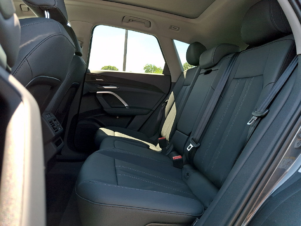 New 2026 Audi Q5 Premium Plus AWD/4WD image 9