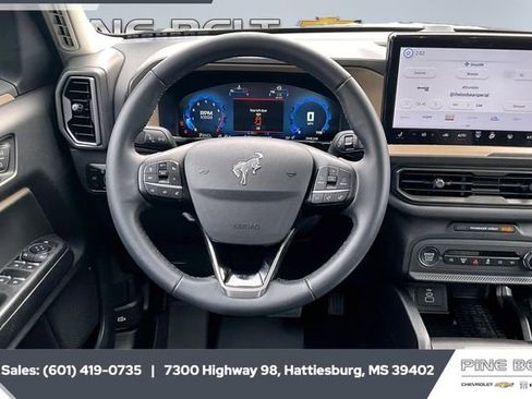 Used 2025 Ford Bronco Sport Big Bend image 5