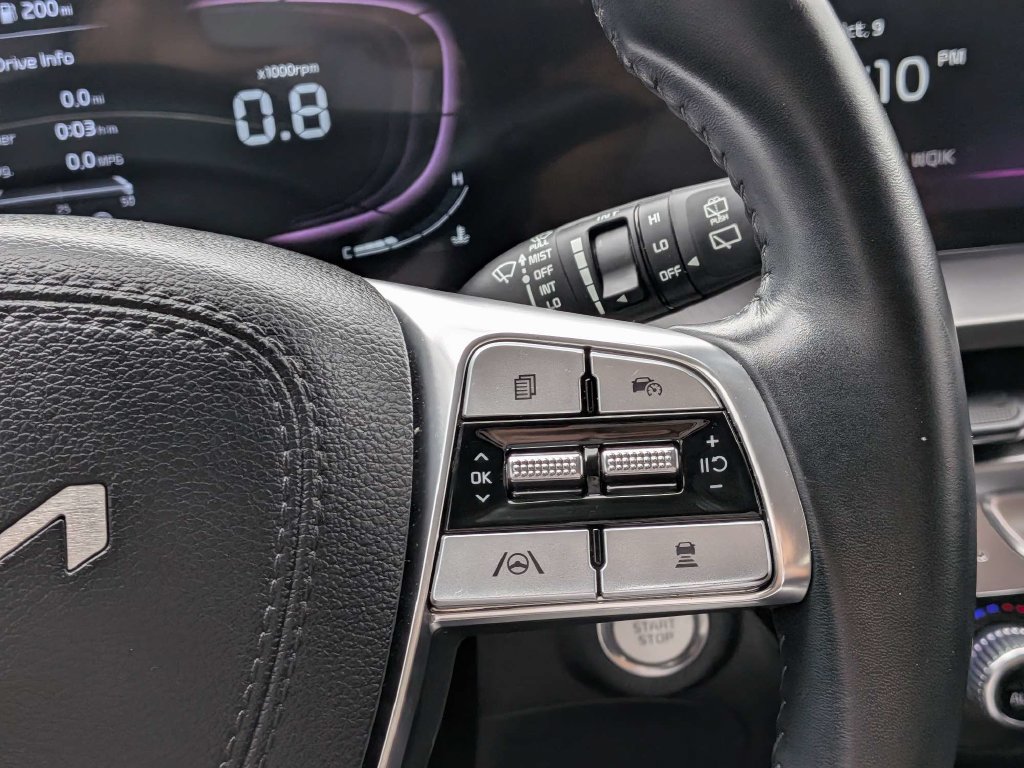 Used 2024 Kia Telluride LX FWD image 24