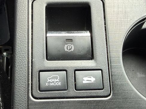 Used 2016 Subaru Outback 2.5i Limited AWD/4WD image 16