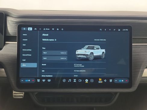 Used 2024 Rivian R1T Adventure Dual AWD/4WD image 27
