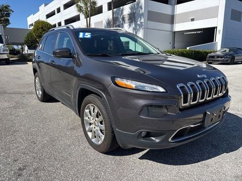 Used 2015 Jeep Cherokee Limited image 1