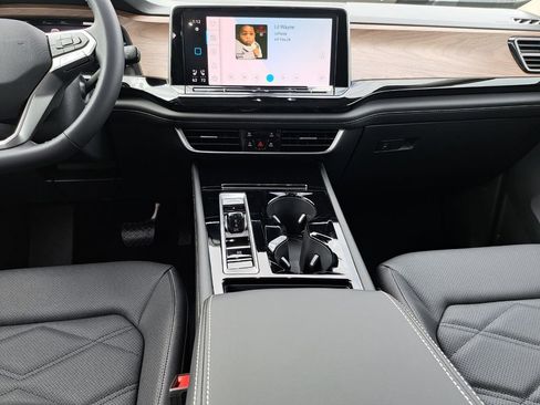 New 2026 Volkswagen Atlas SE image 22