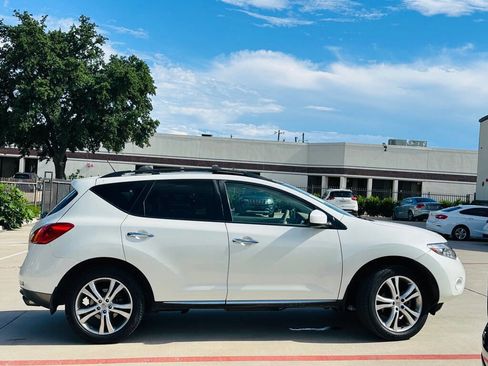Used 2009 Nissan Murano SL w/ Technology Pkg FWD image 11
