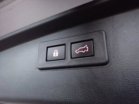 Certified 2024 Subaru Outback Limited image 9