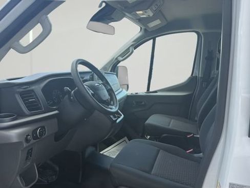 Used 2025 Ford Transit 250 Low Roof w/ Exterior Upgrade Package RWD image 8