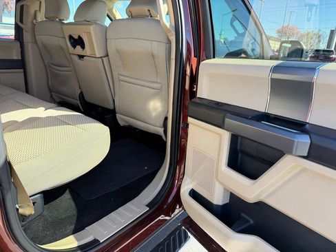 Used 2015 Ford F150 XLT w/ Equipment Group 302A Luxury image 18