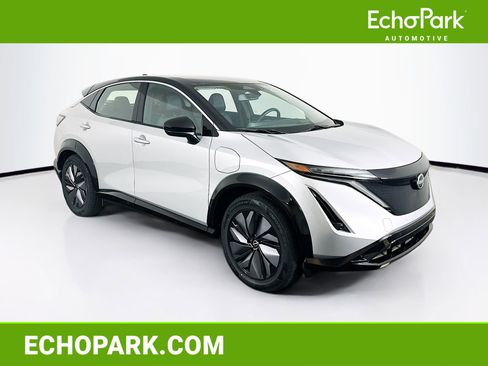 Used 2023 Nissan Ariya FWD image 1