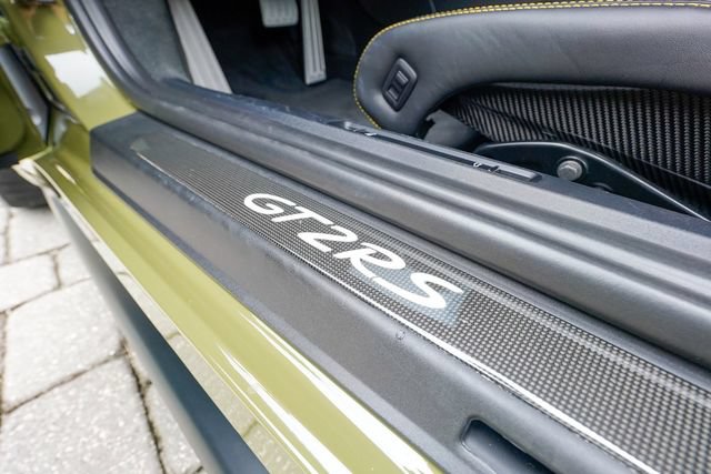 Used 2018 Porsche 911 GT2 RS RWD image 64