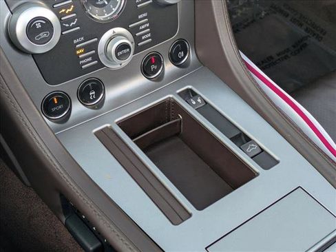 Used 2010 Aston Martin DB9 image 14