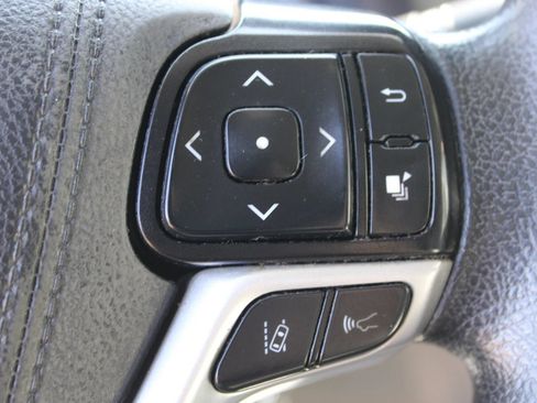 Used 2019 Toyota Sienna LE FWD image 26