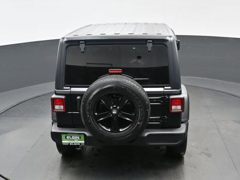 Used 2022 Jeep Wrangler Unlimited Sport image 34