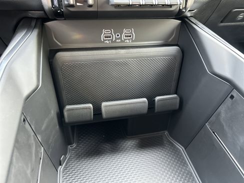 New 2026 RAM 3500 Big Horn AWD/4WD image 23