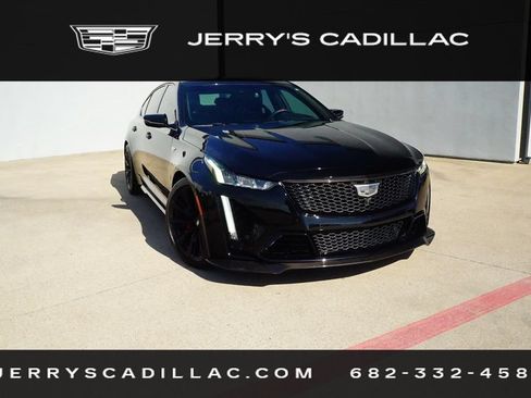 Used 2024 Cadillac CT5 V Blackwing w/ Carbon Fiber Package 2 RWD image 6