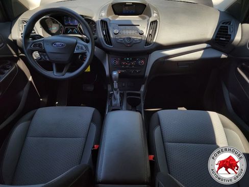 Used 2017 Ford Escape SE FWD image 17