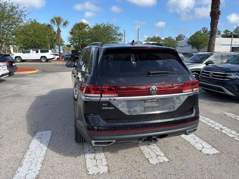 Used 2024 Volkswagen Atlas SE image 6