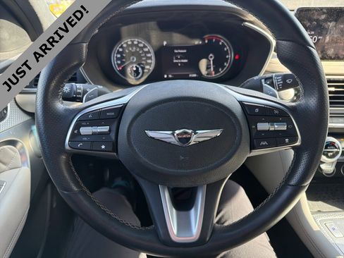 Used 2022 Genesis G70 3.3T image 13