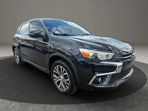 Used 2018 Mitsubishi Outlander Sport SE AWD/4WD image 3