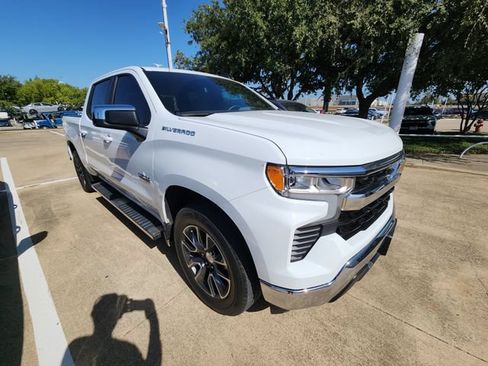 Used 2024 Chevrolet Silverado 1500 LT w/ Protection Package RWD image 2