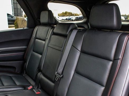 Used 2025 Dodge Durango GT AWD/4WD image 33