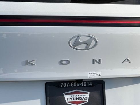 New 2026 Hyundai Kona SE FWD image 9