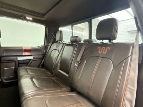 Used 2017 Ford F150 King Ranch w/ Equipment Group 601A Luxury AWD/4WD image 7