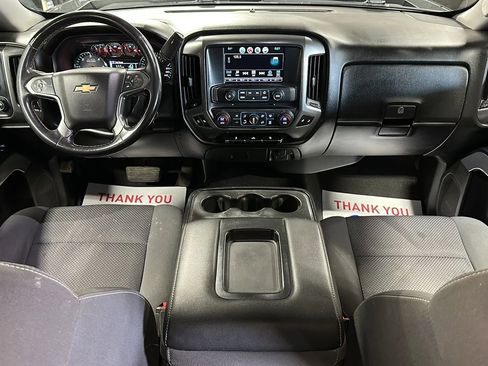 Used 2018 Chevrolet Silverado 1500 LT w/ All Star Edition AWD/4WD image 9
