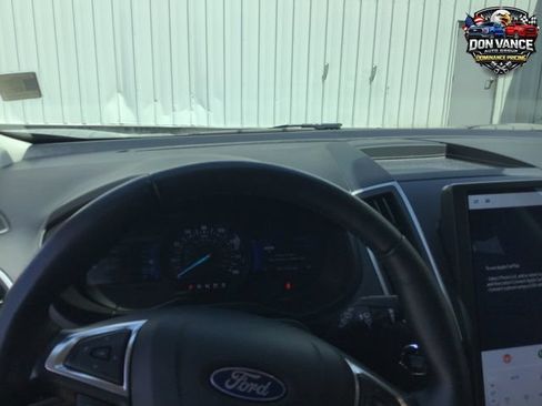 Used 2023 Ford Edge SEL w/ Convenience Package AWD/4WD image 13