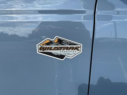 Used 2024 Ford Bronco Wildtrak AWD/4WD image 9